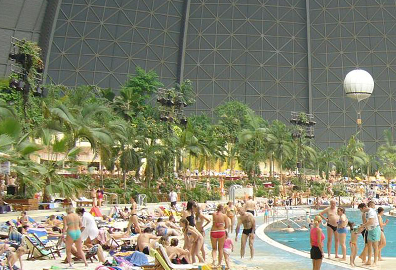 tropical_islands_2_small.jpg