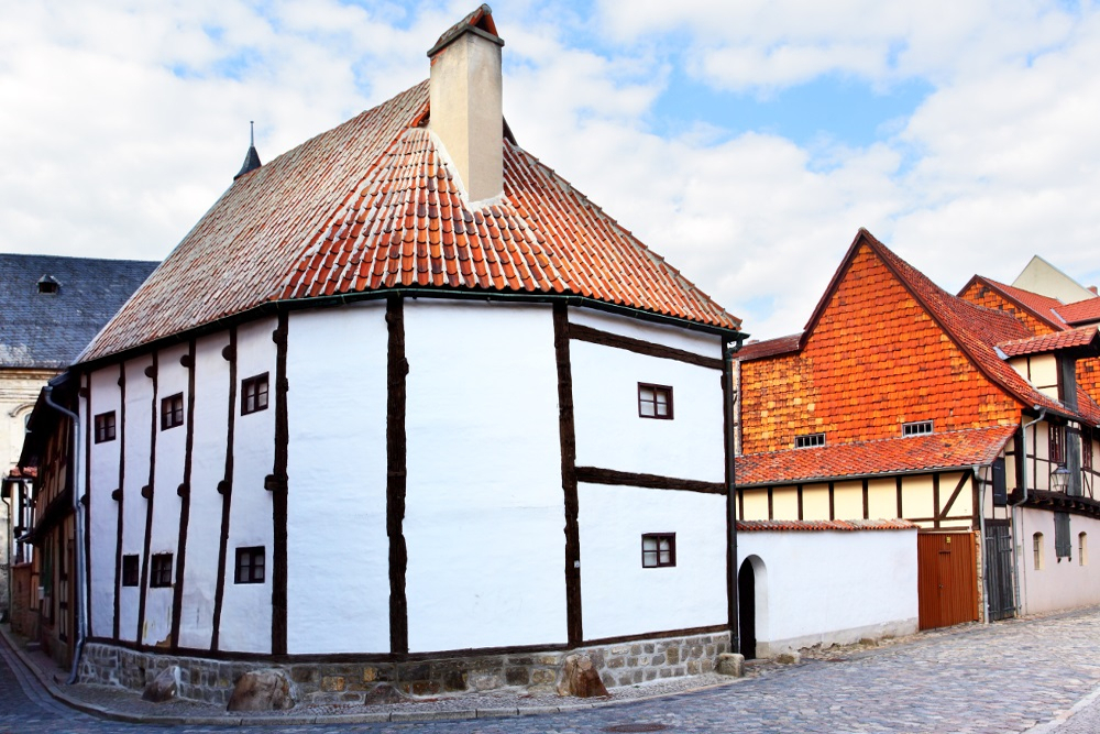 04_02f_shutterstock_112302395.jpg