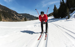 24_Cross-country-skiing_Lukas-Gojda_shutterstock_230952829_s.jpg